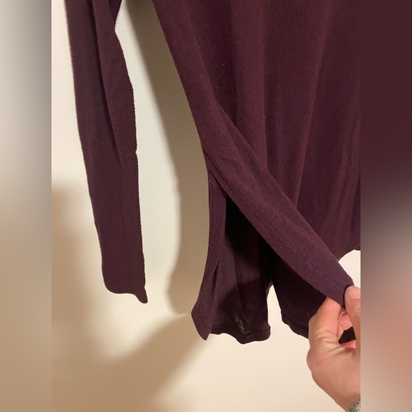 Aerie Size XS Hooded “Just Add Leggings” Tunic w/ side slits - Picture 2 of 10